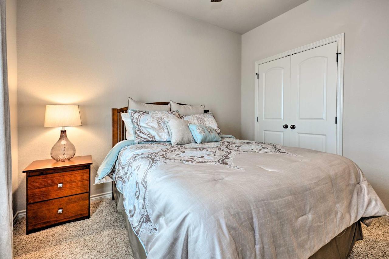College Station Townhouse With Private Patio Villa Exterior foto